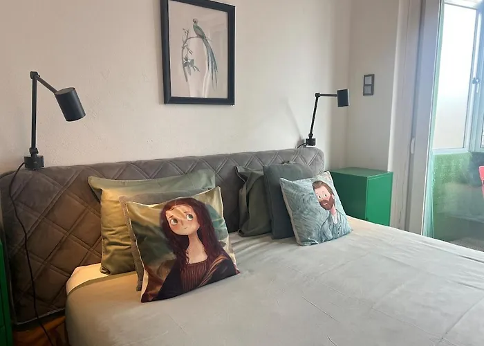 River & Ocean View Porto